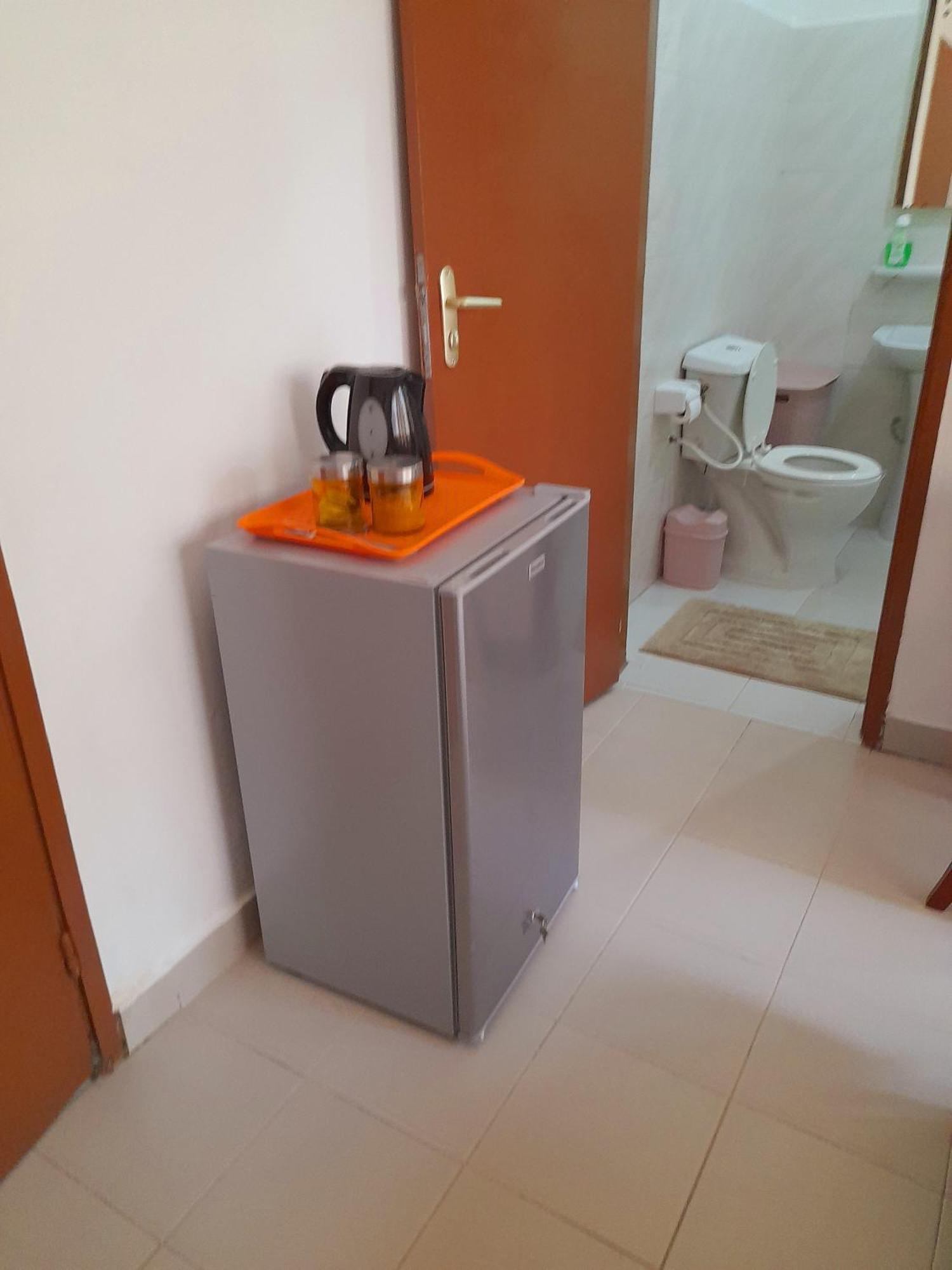 Bed and Breakfast L'Epicurien Cotonou Zimmer foto